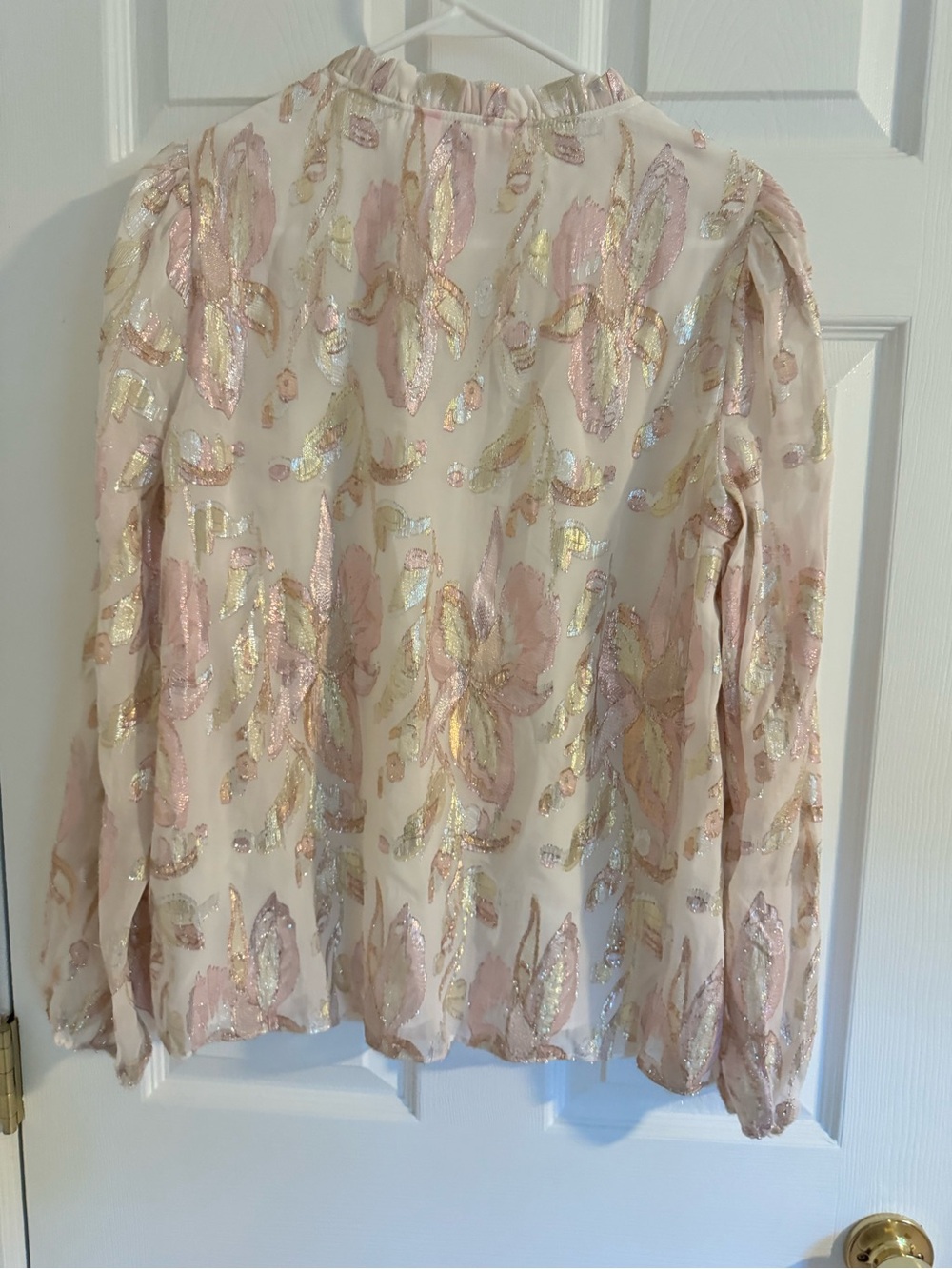 Lilly Pulitzer Giana Silk Top Blouse V-Neck Sparkle Metallic Accents Sz S - Picture 7 of 13